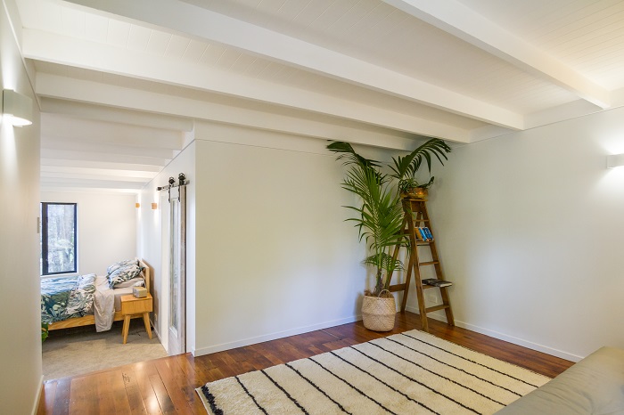 New Wave Construction Titirangi Studio Build White Beams Ceiling